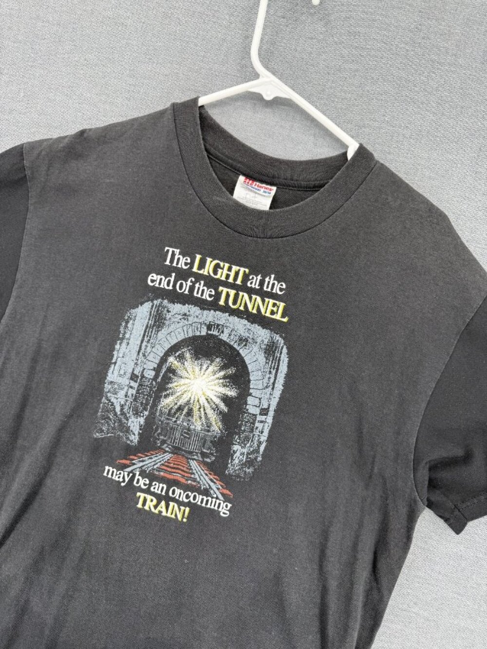 Vtg Light At The End Of The Tunnel Train T-Shirt Mens L Perris, CA Halloween Tee